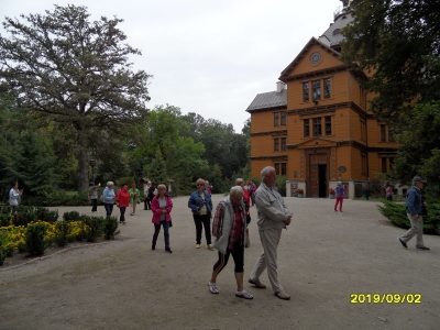 Antonin-największy drewniany pałac w Polsce-11